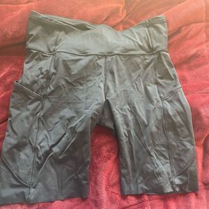 EUC Lululemon Fast and Free shorts black